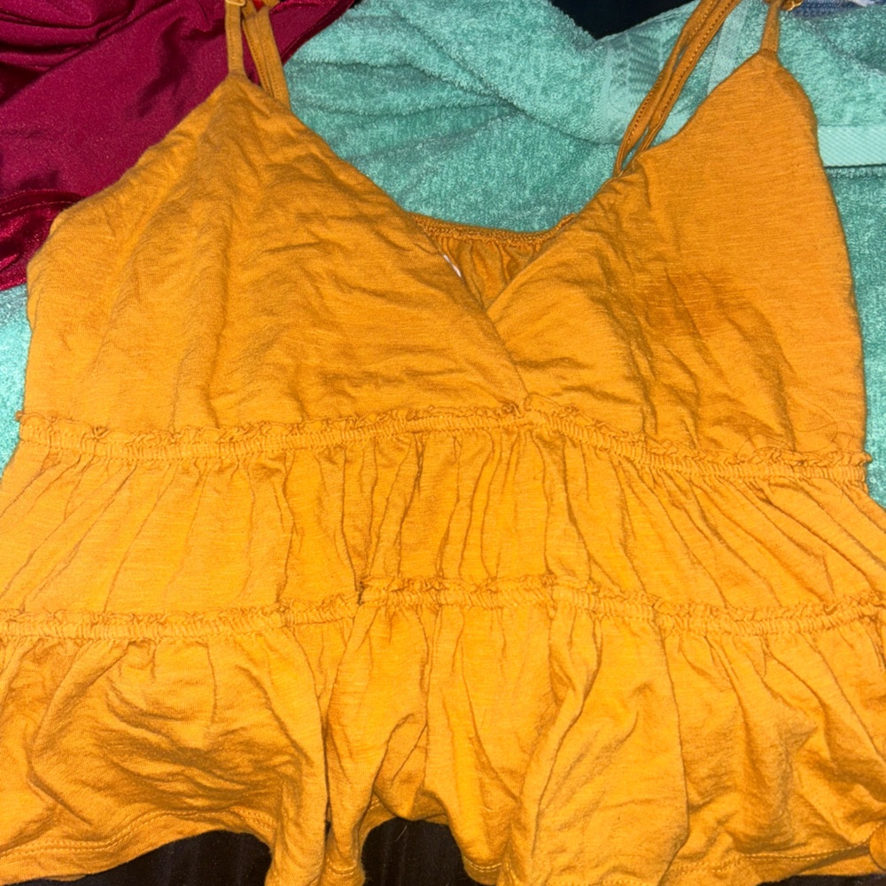 Yellow Top - Picture 2 of 2